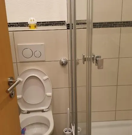 Sehr Schone Und Zentral Liegende